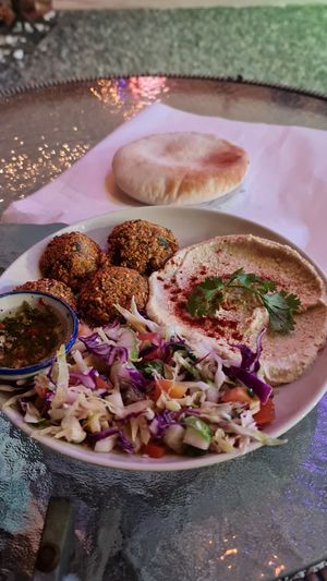 Falafel plate 😋 #Veganuary at Green Gallery in Koh Phangan