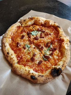 Pizza Jammin at La Piccola Nonna Pizza in Stockholm