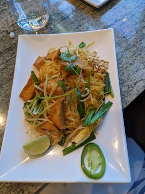 Tofu pad Thai with no egg at Lá Mint in Reno