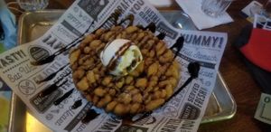 Funnel cake 😱🥰🤩🙌🙌🙌🙌🙌 at Taco Dive Bar in Las Vegas