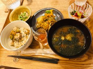 Miso soup and earthen pot rice  plate "たっぷり味噌汁と土鍋ごはん定食" at LIFE CREATION SPACE OVE in Tokyo
