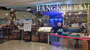 Restaurant entrance at Bangkok Jam - Dhoby Ghaut in Central Singapore