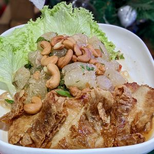 Vegan Pomelo Salad with Love Handle Chicken at Bangkok Jam - Dhoby Ghaut in Central Singapore