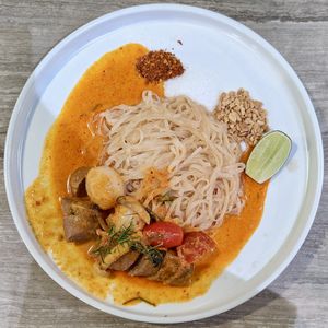 Beyond Sausage Phad Thai at Bangkok Jam - Dhoby Ghaut in Central Singapore
