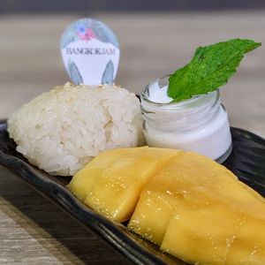 Mango Sticky Rice at Bangkok Jam - Dhoby Ghaut in Central Singapore