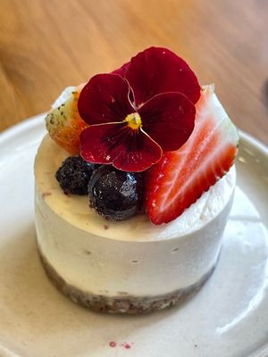 Mini cake blooming  at Rawberry in Ho Chi Minh City