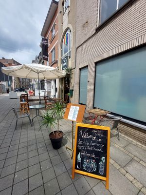 Outside decor at In 't grün in Zonhoven