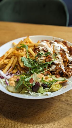 🥙 Kebap with Fries - Vöner (13,90€) at Pizza Express - Mariankatu in Helsinki