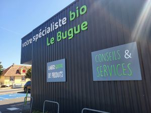  at Les Comptoirs de la Bio in Le Bugue
