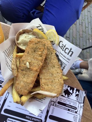 “Fish” and chips  at Last Vegas in Utrecht