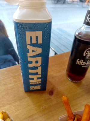 Earth water at Last Vegas in Utrecht