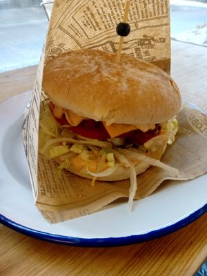 Vegas burger at Last Vegas in Utrecht