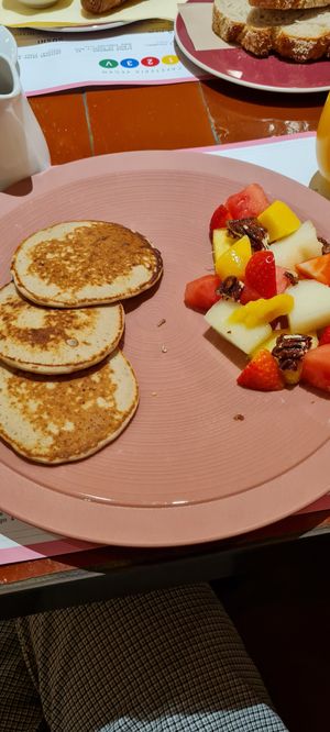 Pancakes at 123V Browns in London