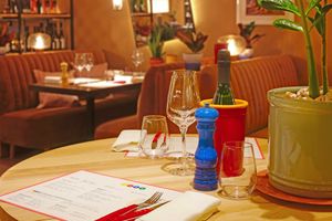 123v-booth2-5000 at 123V Browns in London