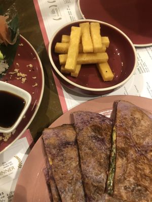 Chickpea chips at 123V Browns in London