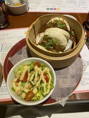 Happy Duck Bao  at 123V Browns in London