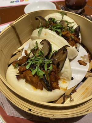 Happy Pig Bao  at 123V Browns in London