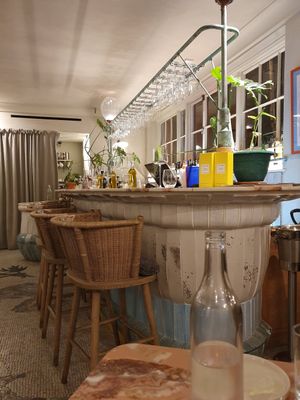  at 123V Browns in London