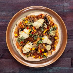 Pizza Funghi at Mi Manchi in Bogota