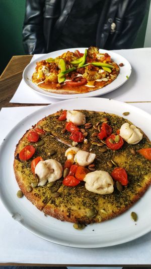 🍕🍕🍕 at Mi Manchi in Bogota