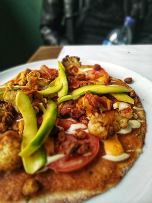 🍕🥑 at Mi Manchi in Bogota
