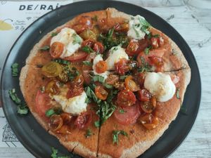 Pizza Napolitana at Mi Manchi in Bogota