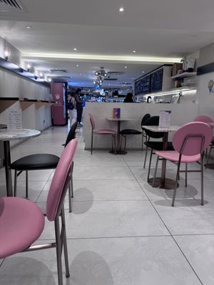 Seating   at Kind Kones - Paragon Orchard in Central Singapore