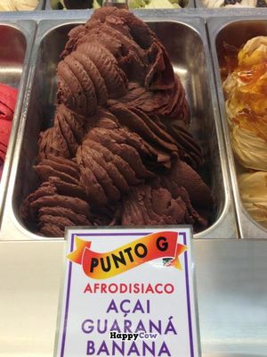 Brazilian Acai with banana and guaraná at Gelaaati di Marco in Barcelona