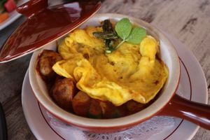 Casserole at La Route Des Vins La Paz in Puebla