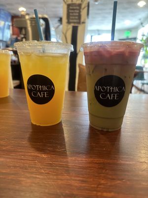 Passionfruit lemonade and Dragonfruit Matcha  at Apothica Cafe in Cumberland