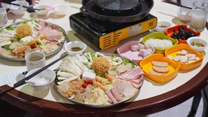 Vegetarian mookata at Vegetarian THAI Sukata 素烧烤 in Central Singapore