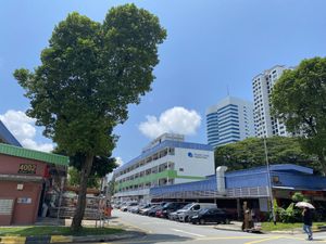 Carpark  at Vegetarian THAI Sukata 素烧烤 in Central Singapore