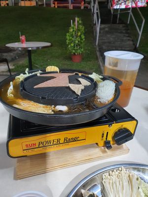 Mookata with tom yum soup base at Vegetarian THAI Sukata 素烧烤 in Central Singapore