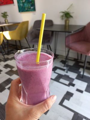 Very berry smoothie at Fitology Kitchen in Chislehurst
