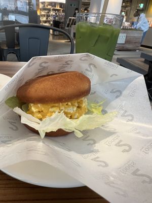 Marude tamago donut sandwich  at 2foods - Shibuya Loft in Tokyo