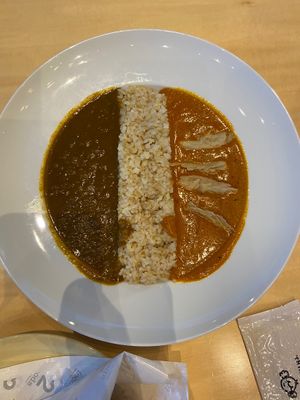 2 in 1 curry  at 2foods - Shibuya Loft in Tokyo
