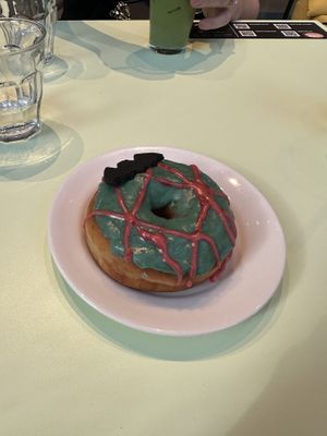 Halloween apple cinnamon doughnut   at 2foods - Shibuya Loft in Tokyo