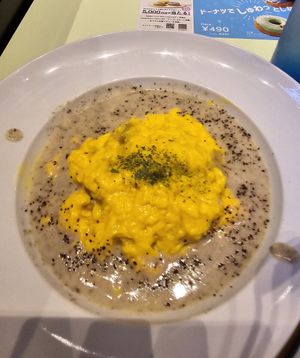 Omurice in truffle cream at 2foods - Shibuya Loft in Tokyo