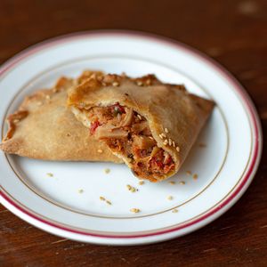 Empanadilla de jackfruit at PÖTSTOT in Barcelona
