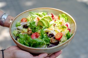 Ensalada verde y deliciosa at PÖTSTOT in Barcelona