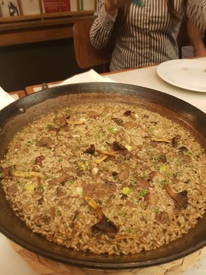 Paella de Setas de temporada. at PÖTSTOT in Barcelona