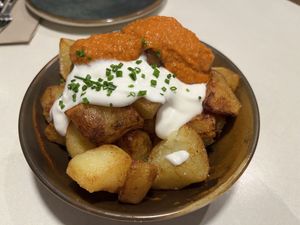 Parataxe Bravo  at PÖTSTOT in Barcelona