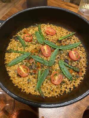 Vegetable paella  at PÖTSTOT in Barcelona