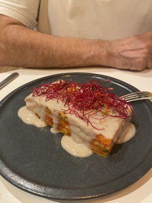 Lasanya  at PÖTSTOT in Barcelona