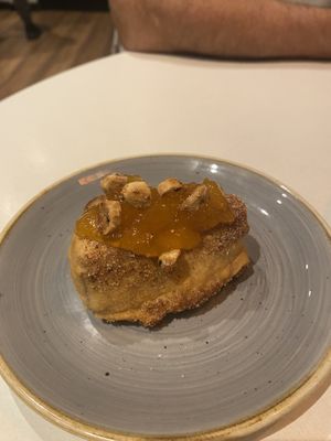 Llet d’ametlles fregida  at PÖTSTOT in Barcelona