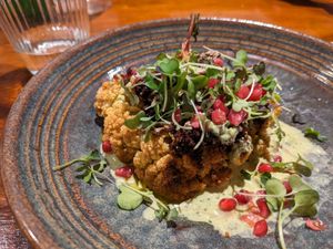 Roasted cauliflower with tahini at PÖTSTOT in Barcelona