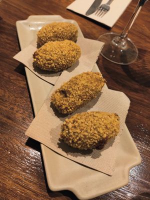 Croquetas at PÖTSTOT in Barcelona