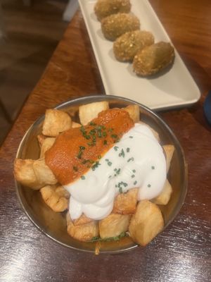 patatas bravas   at PÖTSTOT in Barcelona