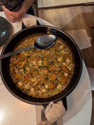 Pumpkin and tofu paella at PÖTSTOT in Barcelona
