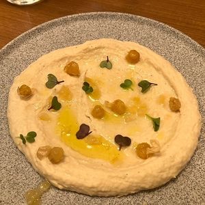 Hummus #Veganuary at PÖTSTOT in Barcelona